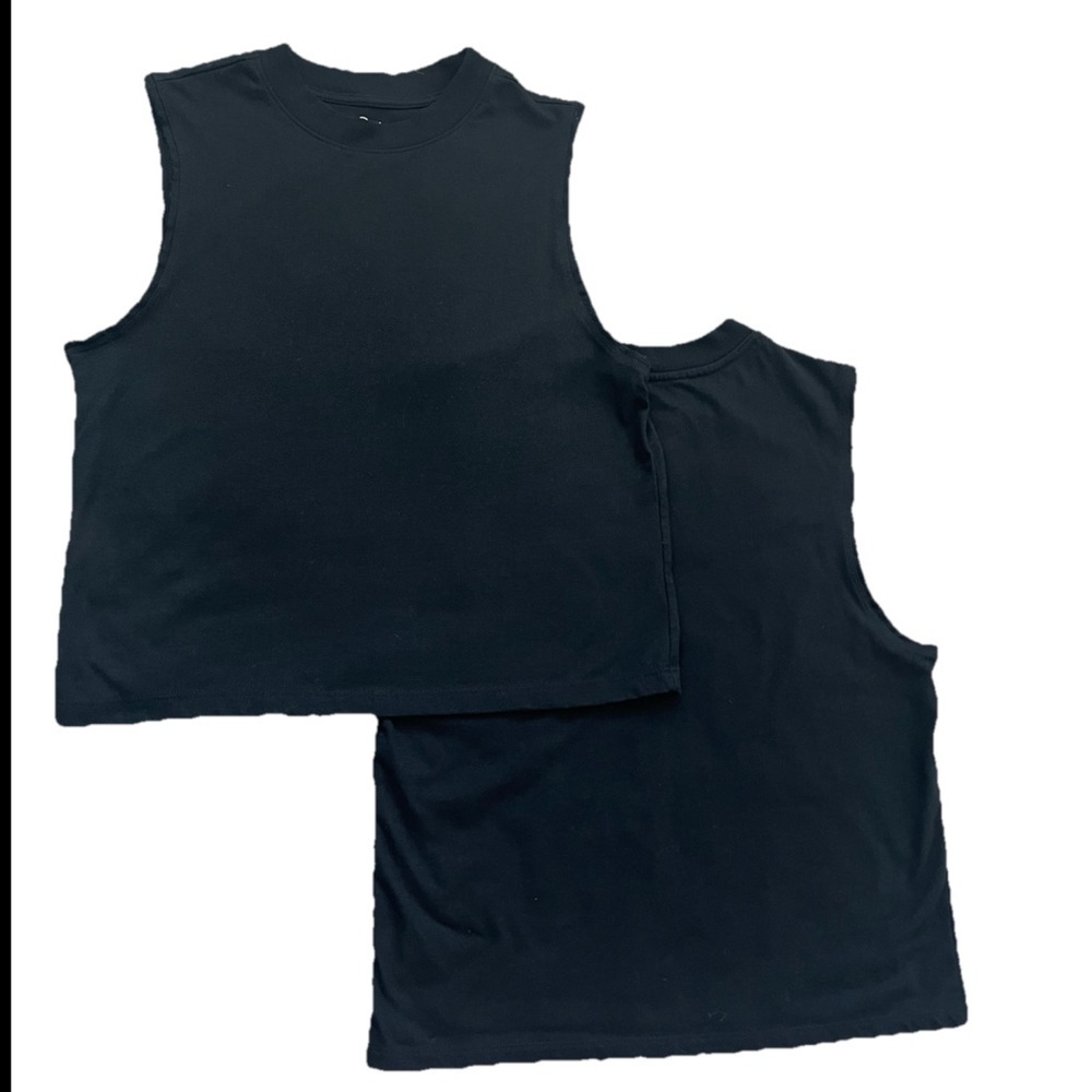 2ct Art class black Tank Top sized (10/12) (0721)
